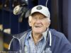 Ícone do Milwaukee Brewers e membro do Hall da Fama do Beisebol, Bob Uecker, morreu aos 90 anos